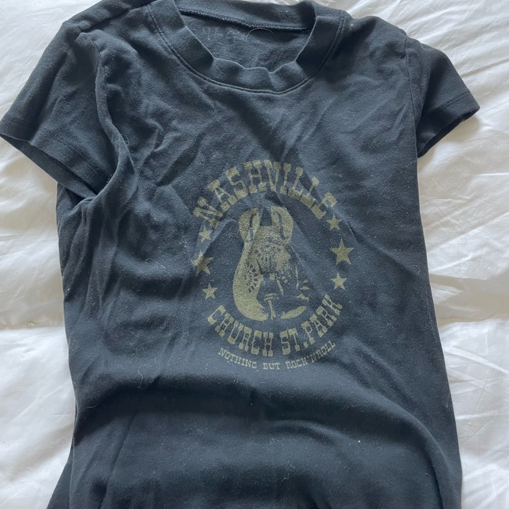 Brandy Melville baby tee